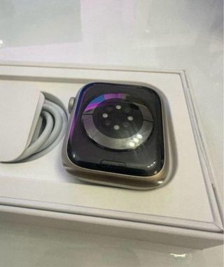 Apple Watch 7, 82% batería. No negociable