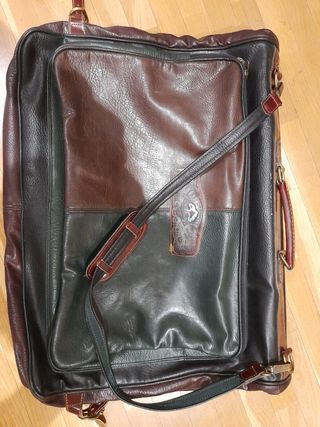 Portatrajes de piel Nobuck