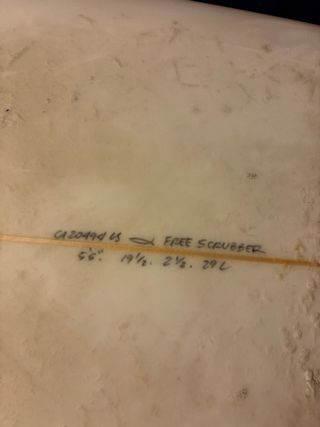 Tabla Surf Al Merrick Free Scrubber con quillas