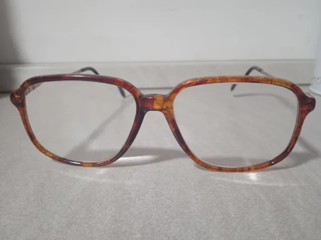 Occhiali vintage marroni tartarugati