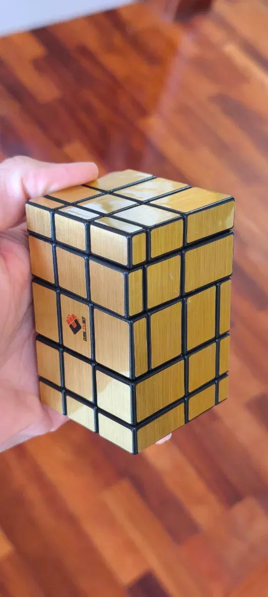 Lote de 8 Cubos de Rubik 