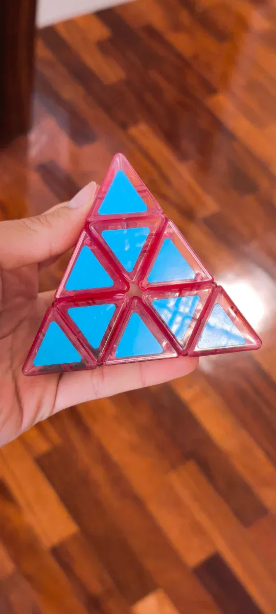 Lote de 8 Cubos de Rubik 