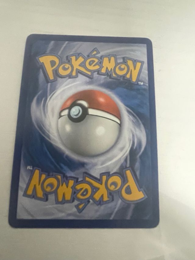 Carte Pokémon Kirlia e Sguardo di Jasmine