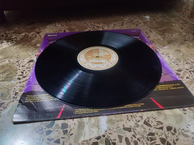 Vinilo Command Performance 25 Great Hits