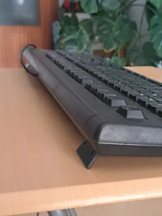 Teclado Logitech Negro
