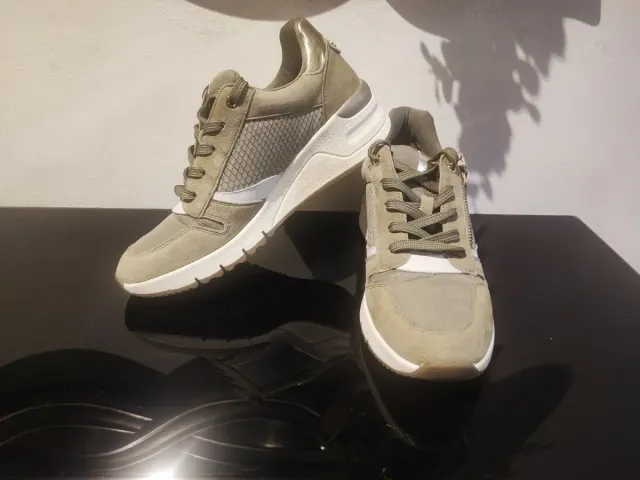 Zapatillas Tamaris Sneakers Nuevas