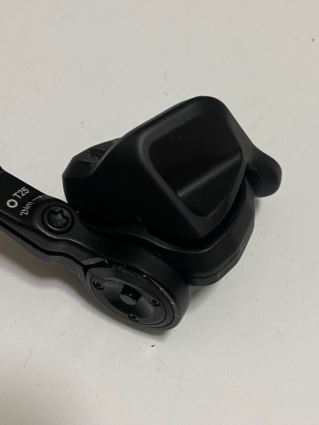 Comando SRAM AXS POD