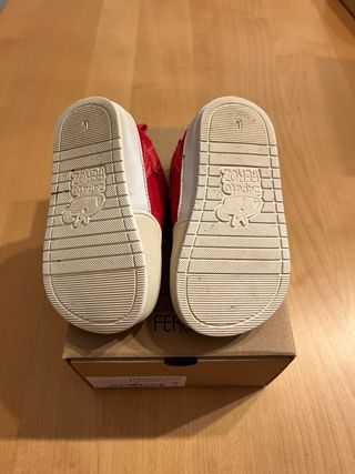 Zapato Feroz  Moraira Rayo tejano rojo. Talla L.