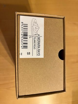 Zapato Feroz  Moraira Rayo tejano rojo. Talla L.