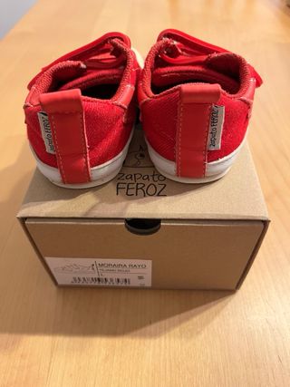 Zapato Feroz  Moraira Rayo tejano rojo. Talla L.