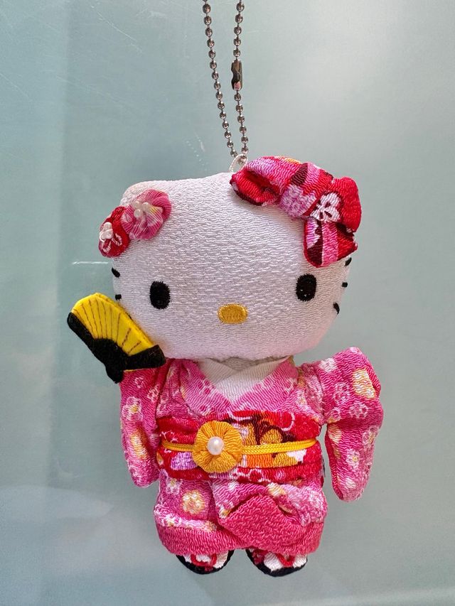 Peluche llavero Hello Kitty Kimono Abanico