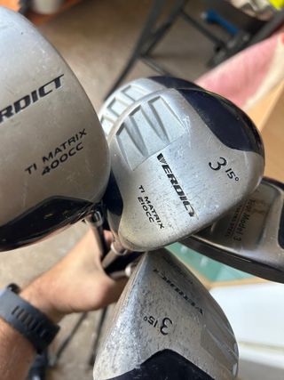 Drivers de Golfe Verdict Ti Matrix 400CC