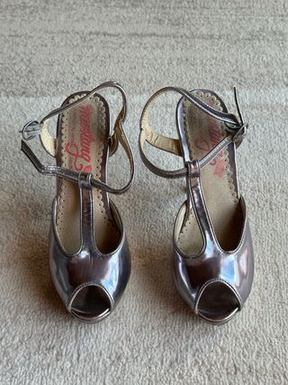 Sandalias Mustang Plataforma T-Strap