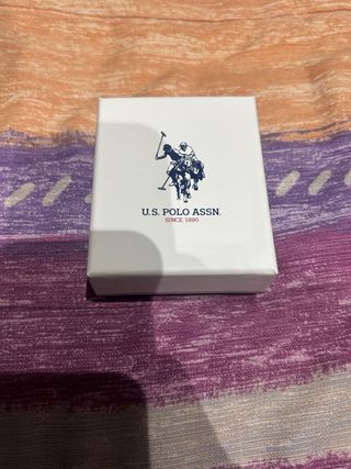 Collar U.S. Polo Assn. azul y plata