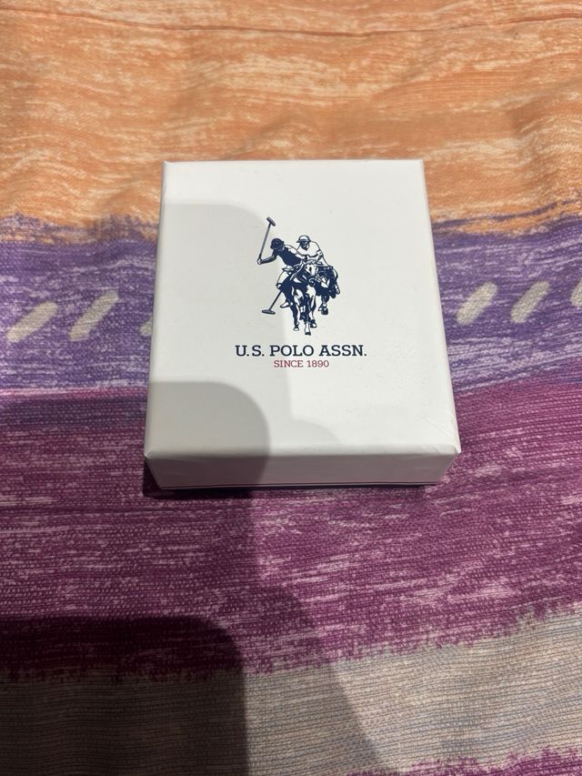 Collar U.S. Polo Assn. azul y plata