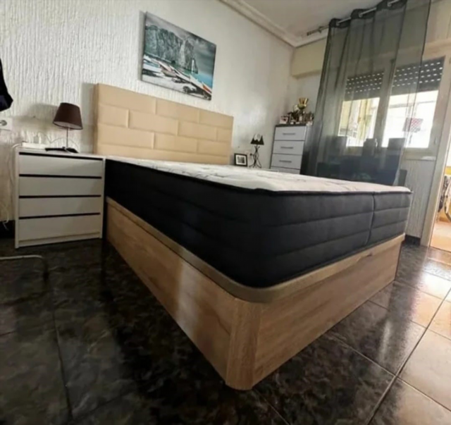 Canapés novos em todas as medidas. Cores: Branco, Wengué, Cambrian, Ártico e Cerezo. Colchões de viscoelástica e molas premium, máxima durabilidade e conforto. Entrega e montagem GRÁTIS em Barcelona e arredores. Pagamento contra reembolso. Tudo novo, com garantia.