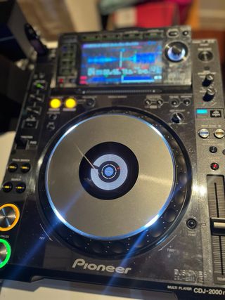 Alquiler Pioneer CDJ-2000 Nexus DJ Player