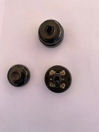 INTERRUPTORES Y CONMUTADORES VINTAGE