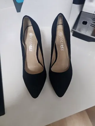 Zapatos de tacón negros Colores talla 36