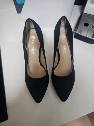 Zapatos de tacón negros Colores talla 36