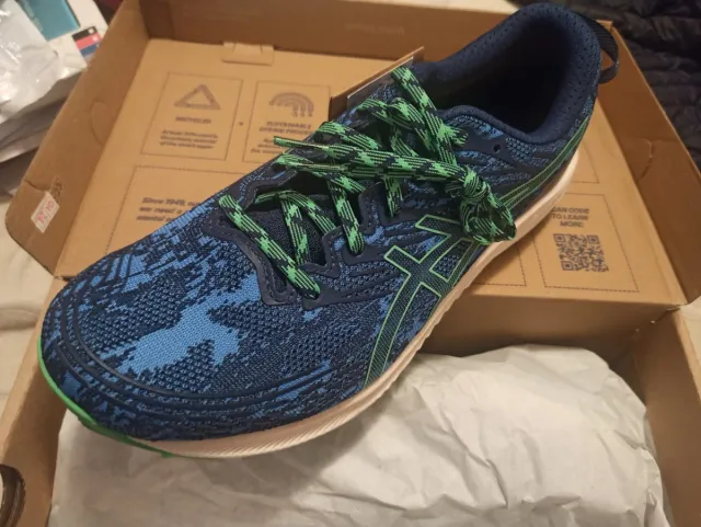 ASICS Fuji Lite 3 trail  Talla 9.5