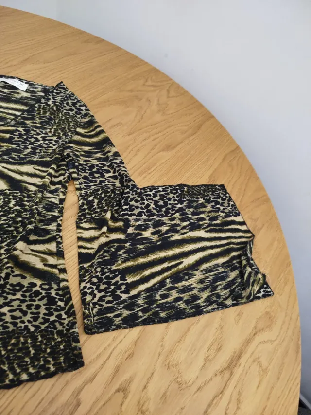 Blusa vintage estampada animal print