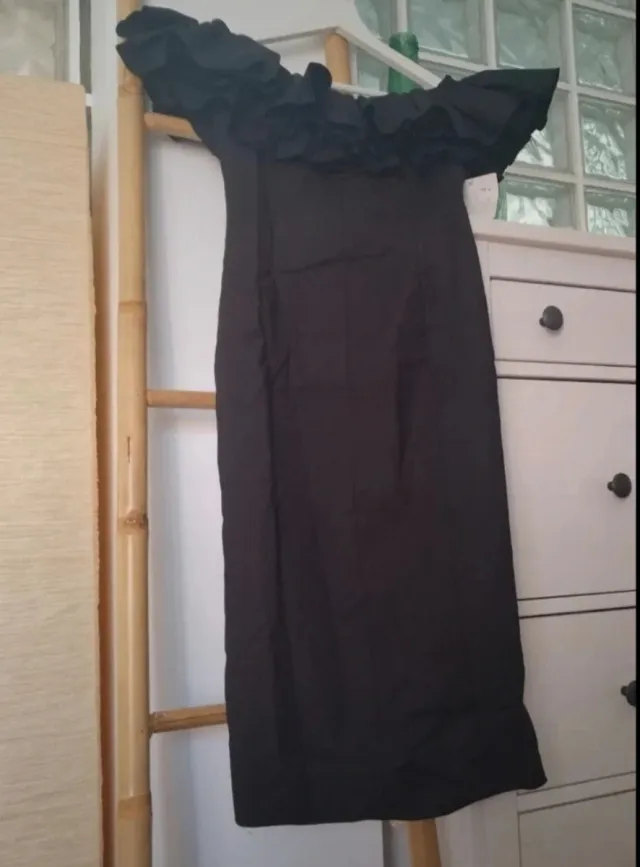 Vestido Coosy Negro Ceremonia Volantes