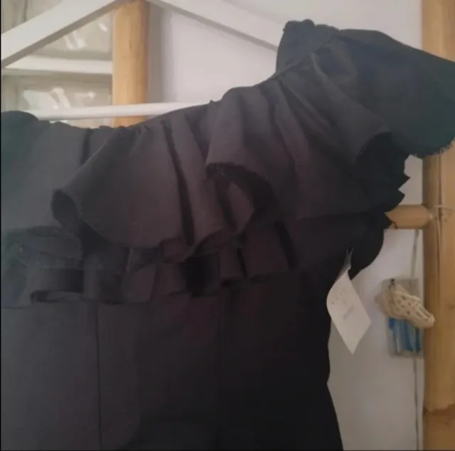 Vestido Coosy Negro Ceremonia Volantes