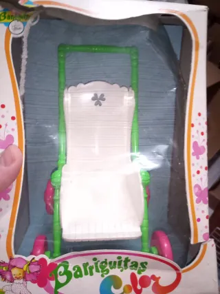 Sillita Barriguitas Famosa en caja.