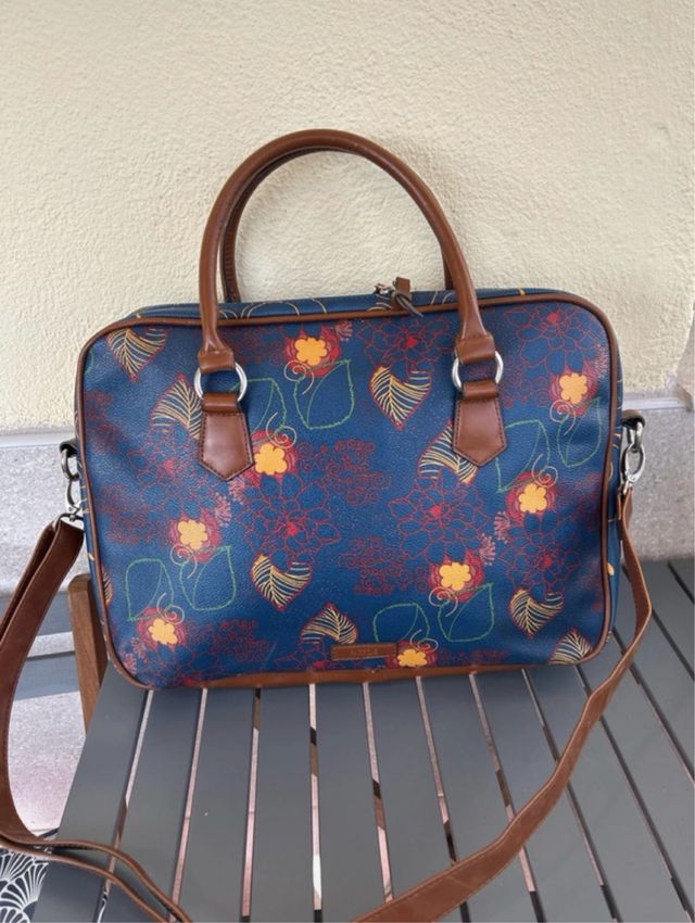 Mala de portátil Parfois floral azul
