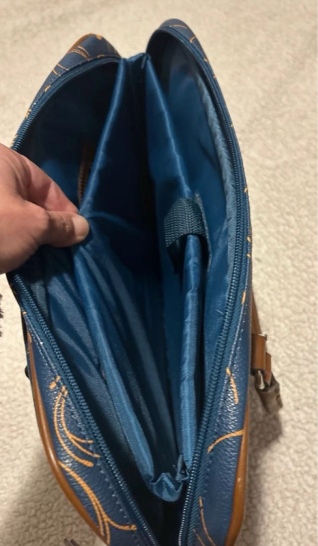 Mala de portátil Parfois floral azul