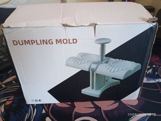 Máquina Manual para Moldar Rissóis