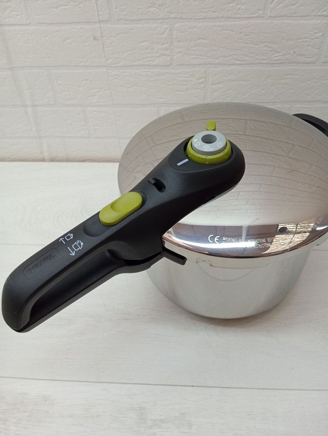 Olla a pressione 6 L Tefal Secure 5 Neo