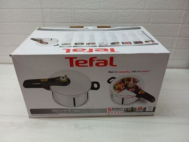 Olla a pressione 6 L Tefal Secure 5 Neo