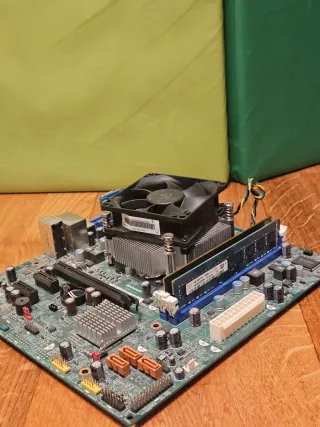 GANGA! Core I3, placa base