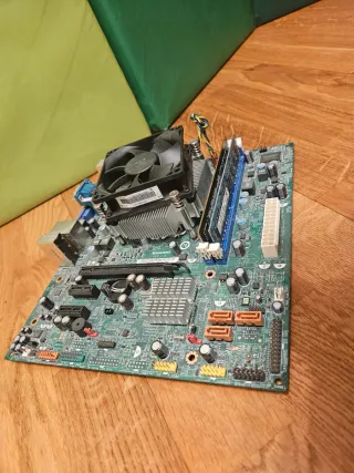 GANGA! Core I3, placa base