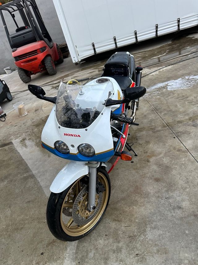 Carenados Honda VFR 400 NC30
