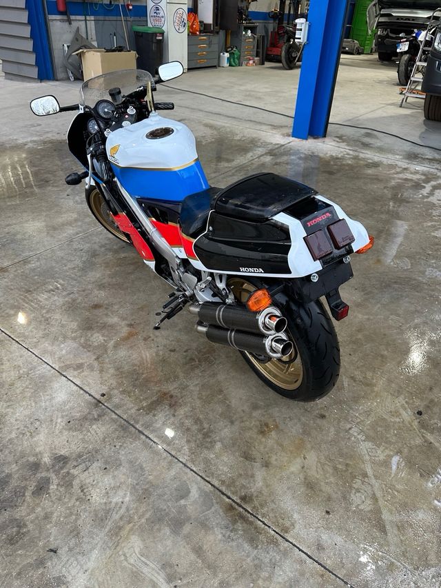 Carenados Honda VFR 400 NC30