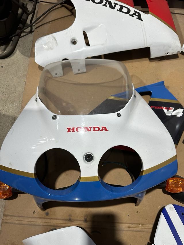 Carenados Honda VFR 400 NC30