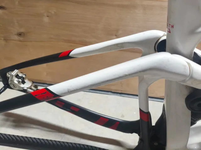 Cuadro Mondraker F Podium+ y Horquilla Fox 34