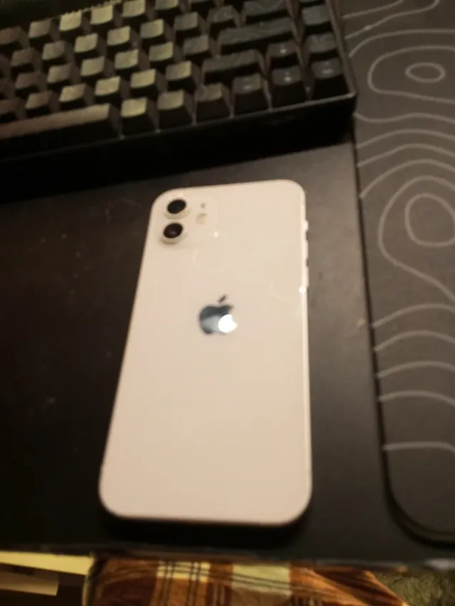 iPhone 12 Blanco Pantalla Rota