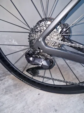 Bicicleta Trek Domane SLR 7+