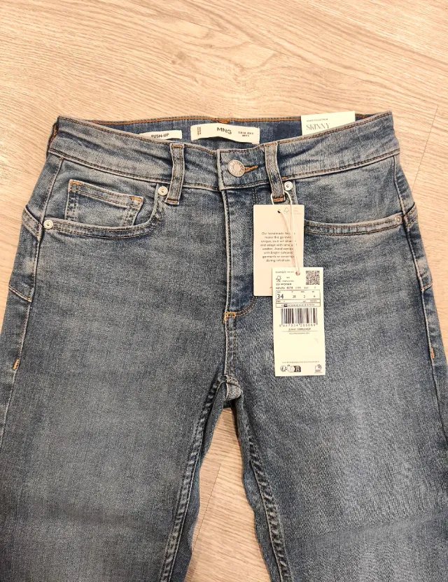 Pantalón Mango t.34