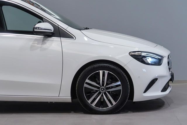 MERCEDES-BENZ CLASE B 200 D 150CV