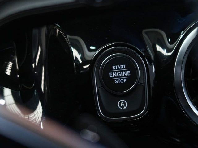 MERCEDES-BENZ CLASE B 200 D 150CV