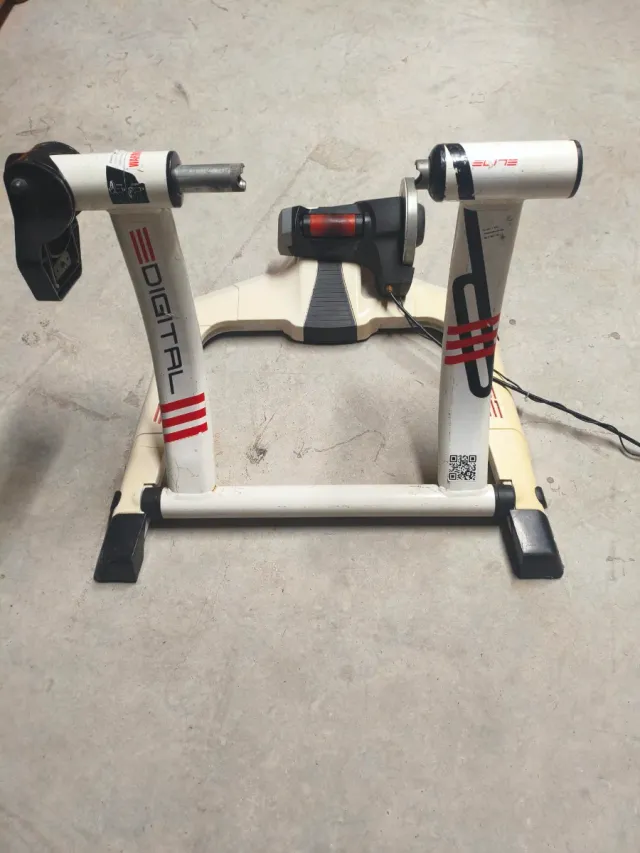 Rodillo Elite Digital Training System