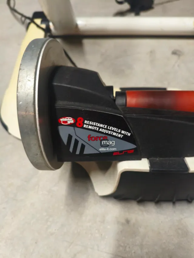 Rodillo Elite Digital Training System