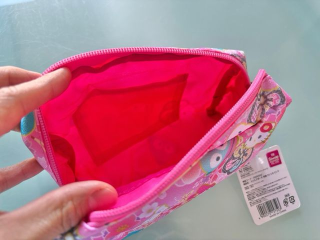 Estuche neceser Sanrio Hello Kitty sakura Japón