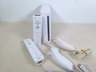 Consola Nintendo Wii Blanca + Accesorios