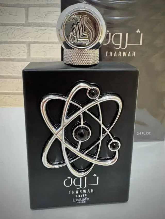 Perfume Lattafa Tharwah silver